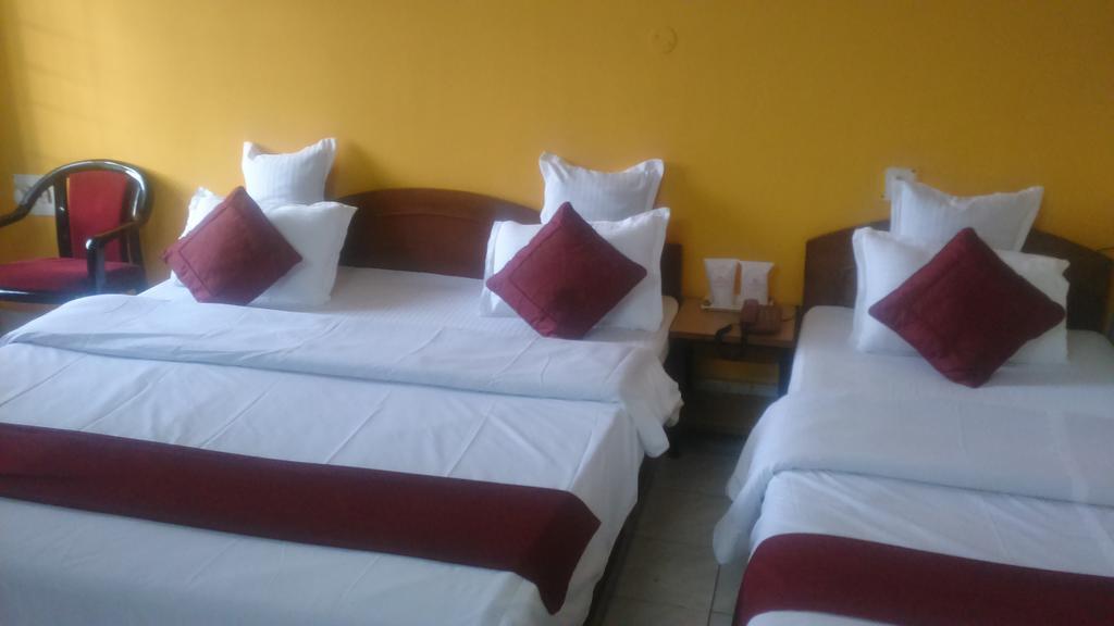 Breeze Hotel Siliguri Phòng bức ảnh