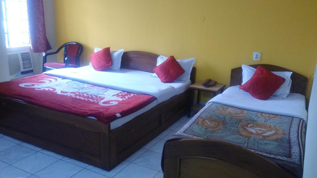 Breeze Hotel Siliguri Phòng bức ảnh